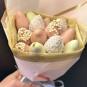 Букет из клубники в шоколаде