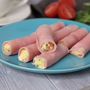 Рулетики из ветчины