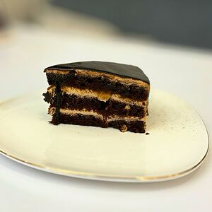 Сникерс карамельный