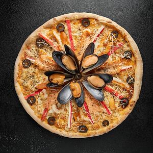 Ծովամթերքով պիցցա