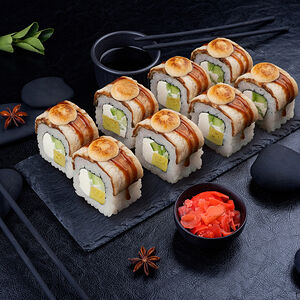 Запечённый ролл Филадельфия Гранд с угрём