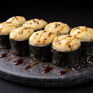 Запечённый ролл с курицей