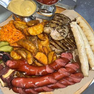 Мясное Ассорти на доске