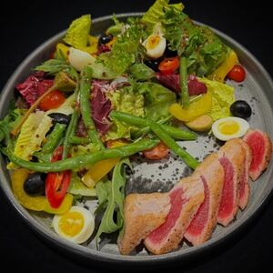 Нисуаз с тунцом