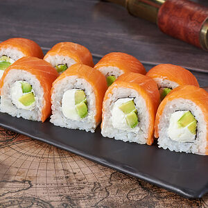 Ролл Филадельфия с авокадо