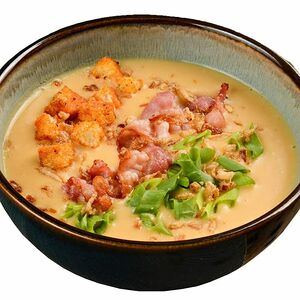 Крем-суп гороховый с копченостями