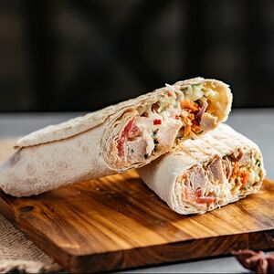 Шаурма Средняя с курицей на майонезе 