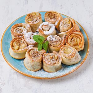 Рулетики с ананасом