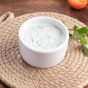 Соус Мацони с зеленью