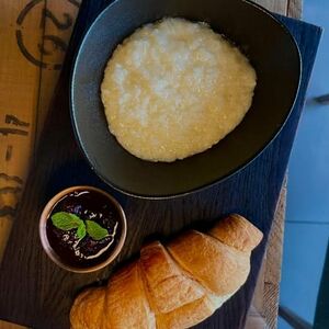 Каша с круассаном