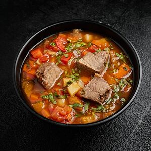 Ապուր շոգեխաշած հորթի մսով