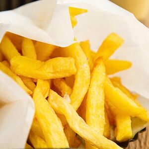 Картофель фри с трюфельным айоли