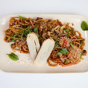 Острая лапша Кимчи вок со свининой 