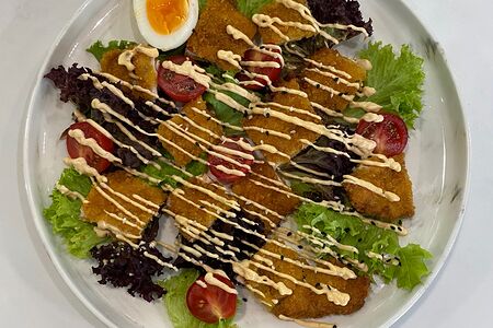 Салат Чикен спайси 