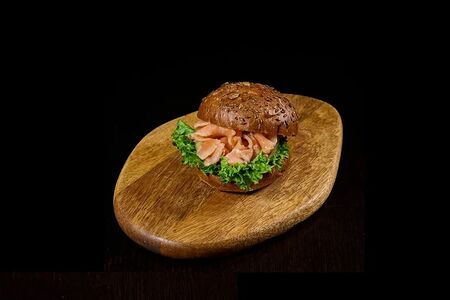 Сэндвич с лососем