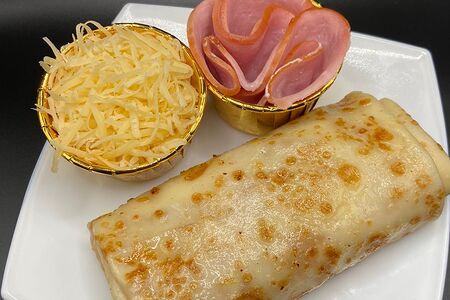 Блинчик с ветчиной и сыром пармезан