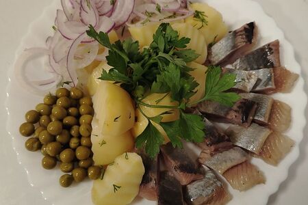 Сельдь с картошкой 