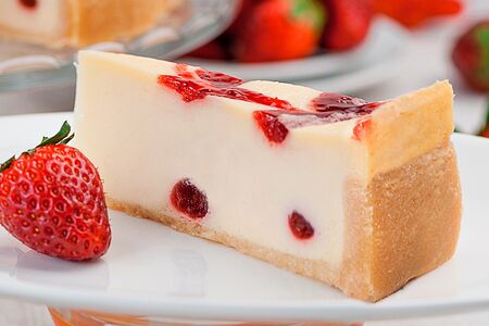 Чизкейк "Клубничный" халяль (125 г)