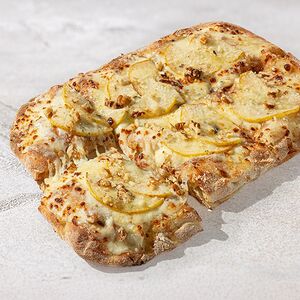 Пицца Груша и горгонзола