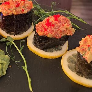 Сяке Авокадо