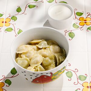 Цветные равиоли с курицей