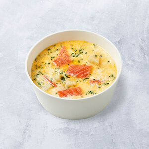 Сливочная уха с форелью