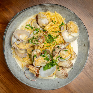 Паста с вонголе