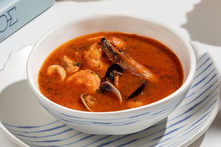  Рыбный томатный суп