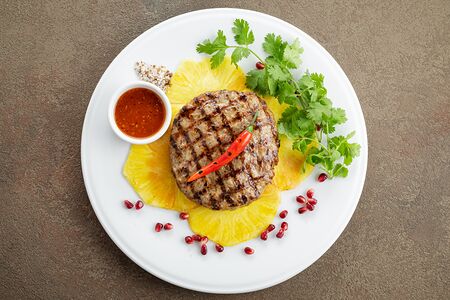 Фирменный лэмбштекс