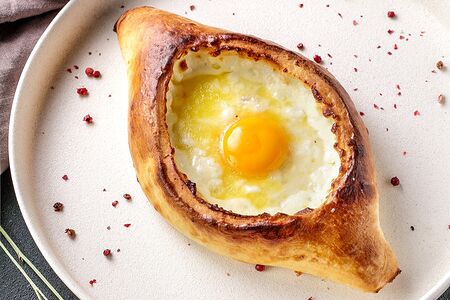 Хачапури по-аджарски