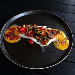 Судак с овощами