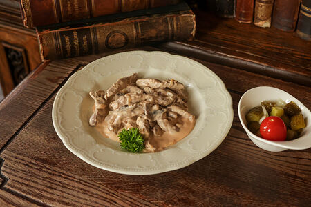 Бефстроганов