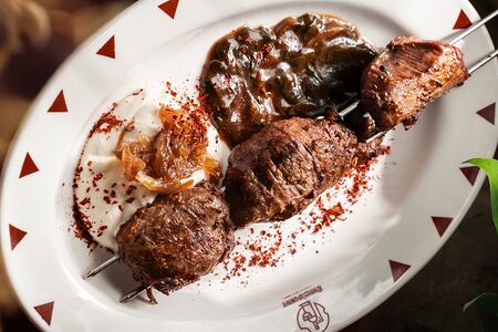 Шашлык из свиных щёчек