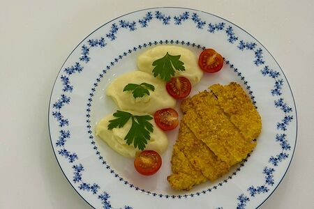 Пюрешка с бризолью   