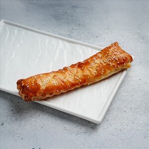 Слойка с сыром сулугуни