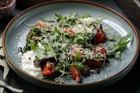 Салат с тыквой и страчателлой