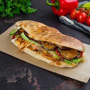 Донер в лепешке с курицей