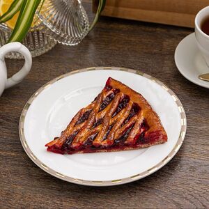 Пирог с брусникой