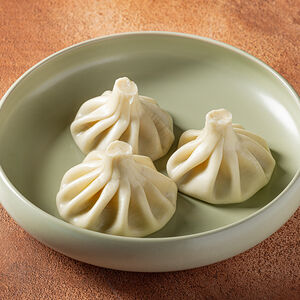 Хинкали со свининой и говядиной