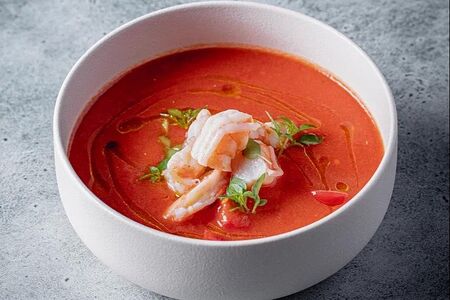 Гаспачо из узбекских томатов с креветками 