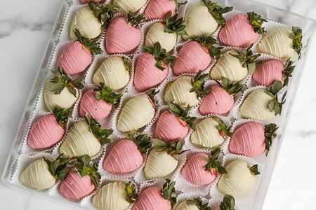 Подарочный набор — клубника в шоколаде