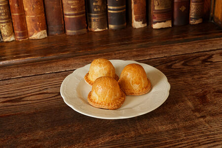 Пирожок с ягнятиной