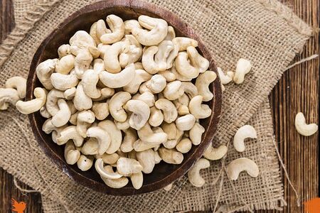 Кешью сырой