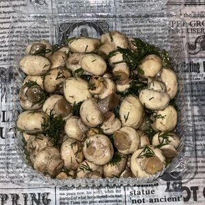 Шампиньоны маринованные
