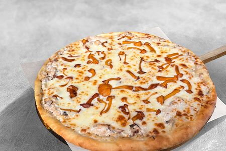 Сытная пицца с опятами