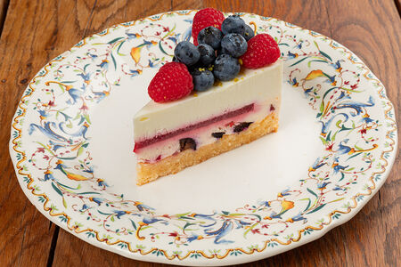 Ягодный торт