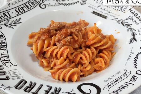 Паста с томленой говядиной "Деми Гласс"