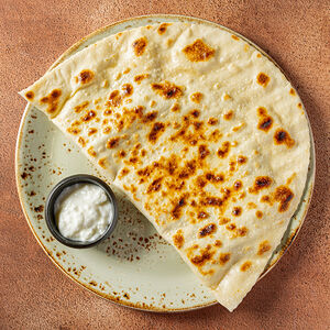 Кутаб с сыром и зеленью