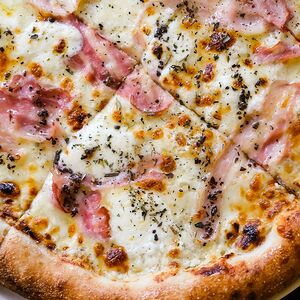 Пицца мортаделла фисташка 