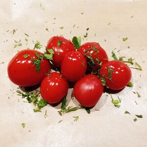 Томаты черри маринованные